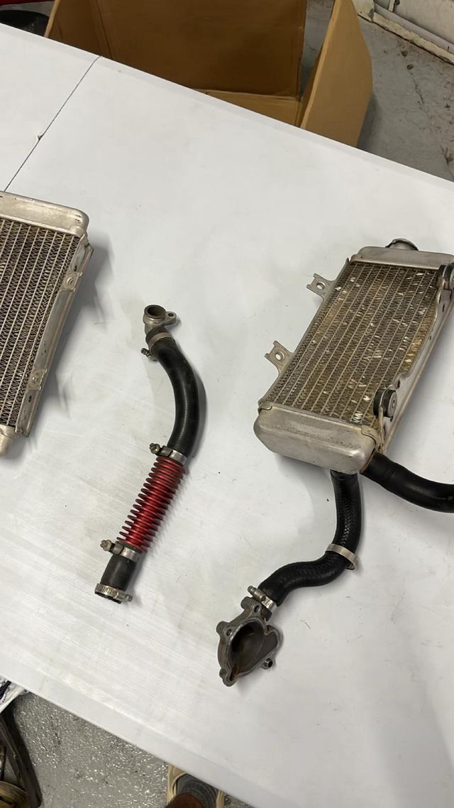 Radiadores CRF250R sistema anticongelante completo