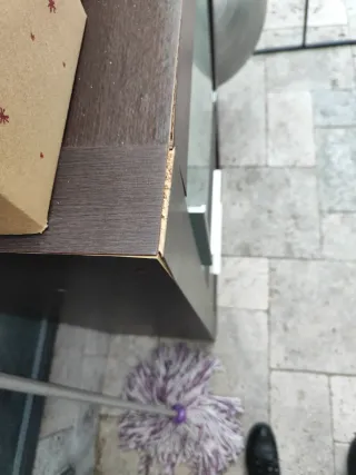 Mueble con puerta de cristal