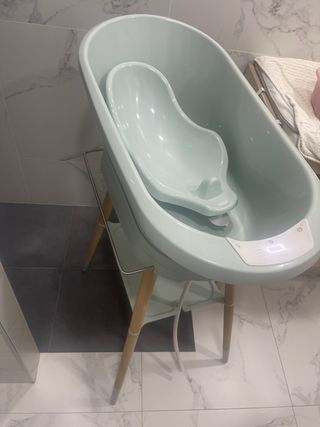 Bañera bebé Jou Sense Led con patas