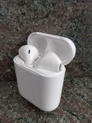 Apple AirPods blancos