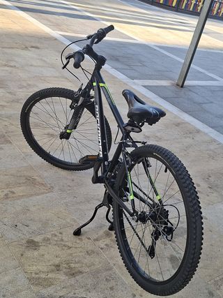 Bicicleta Rockrider ST 24