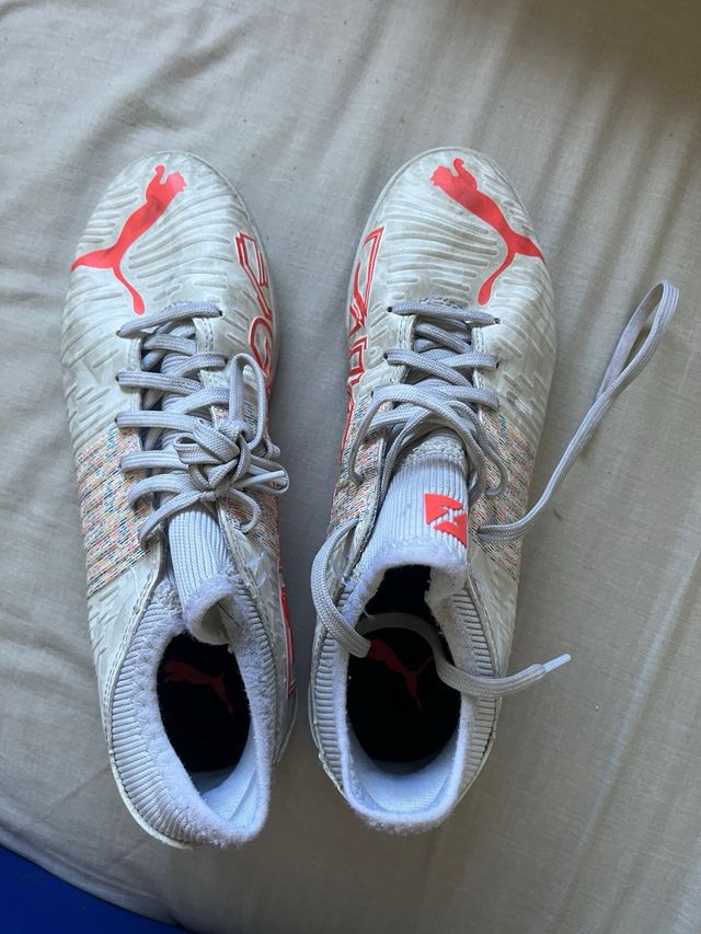 Zapatillas Puma fútbol niño