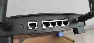 10 Routers Linksys WRT54GL WiFi