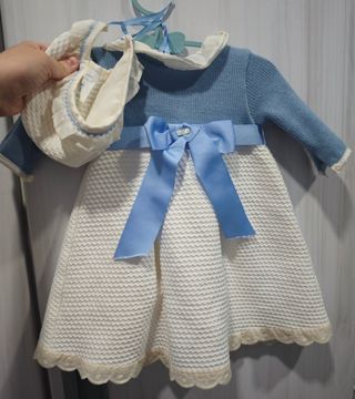 Abito con cappuccio abbinato