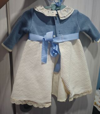 Abito con cappuccio abbinato