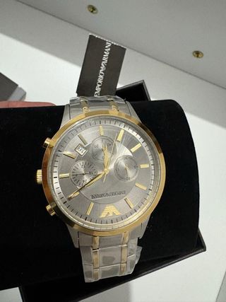 Reloj Emporio Armani cronógrafo dorado y plateado
