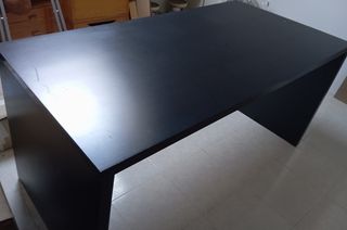 Mesa escritorio IKEA negra