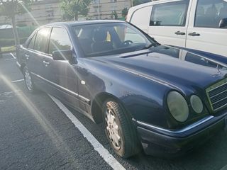 Mercedes-Benz Clase E 1999
