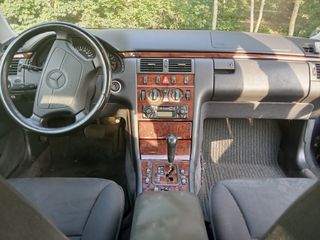 Mercedes-Benz Clase E 1999