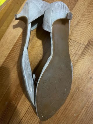 Manoletinas Zara Plata - Tacón Bajo