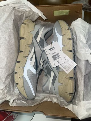 Reebok floatzig