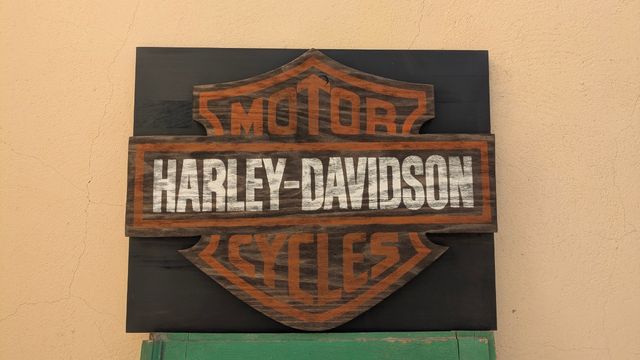Cartel Harley Davidson madera