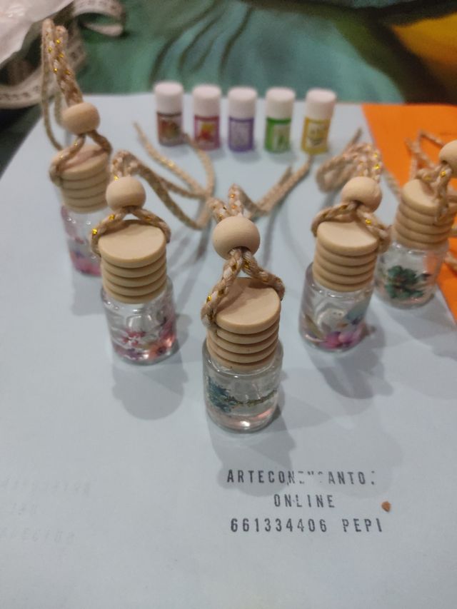 10 Ambientadores coche con diseños floreados 3€