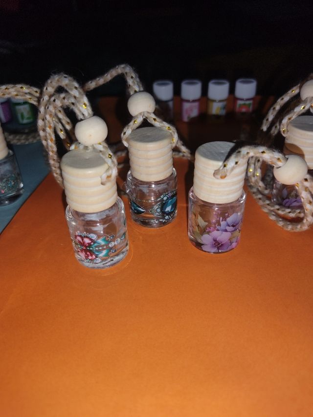 10 Ambientadores coche con diseños floreados 3€