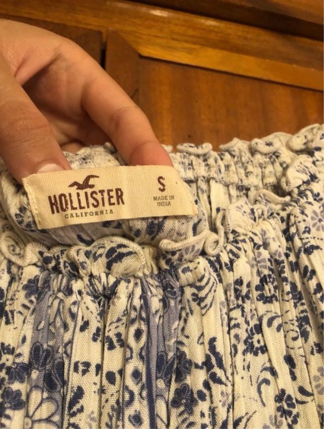 Blusa floral Hollister