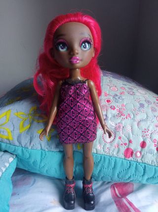 Rainbow high muñeca 
