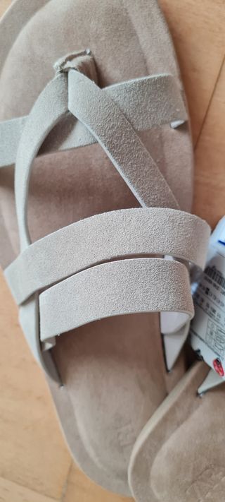 Sandalias hombre Zara nuevas sin estrenar 

