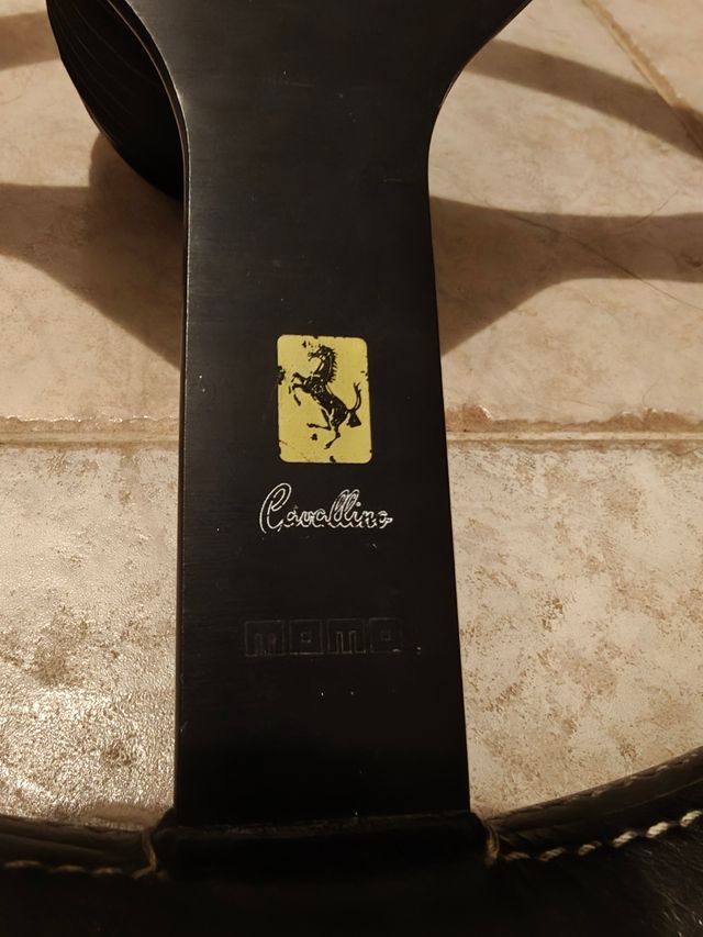 Volante Momo Cavallino Ferrari