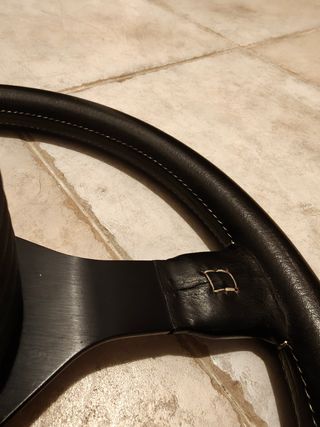 Volante Momo Cavallino Ferrari