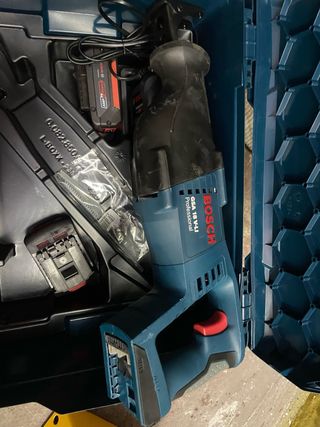 Sierra sable Bosch GSA 18V-LI