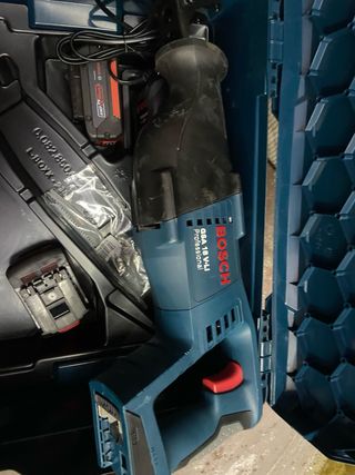 Sierra sable Bosch GSA 18V-LI