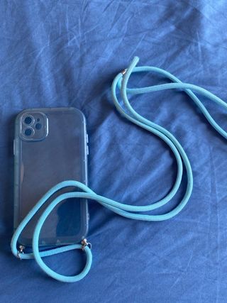 Funda iPhone 11 con cuerda