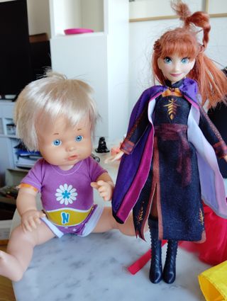 Muñecas Nancy, patinete princesa,Ana Frozen,Nenuco