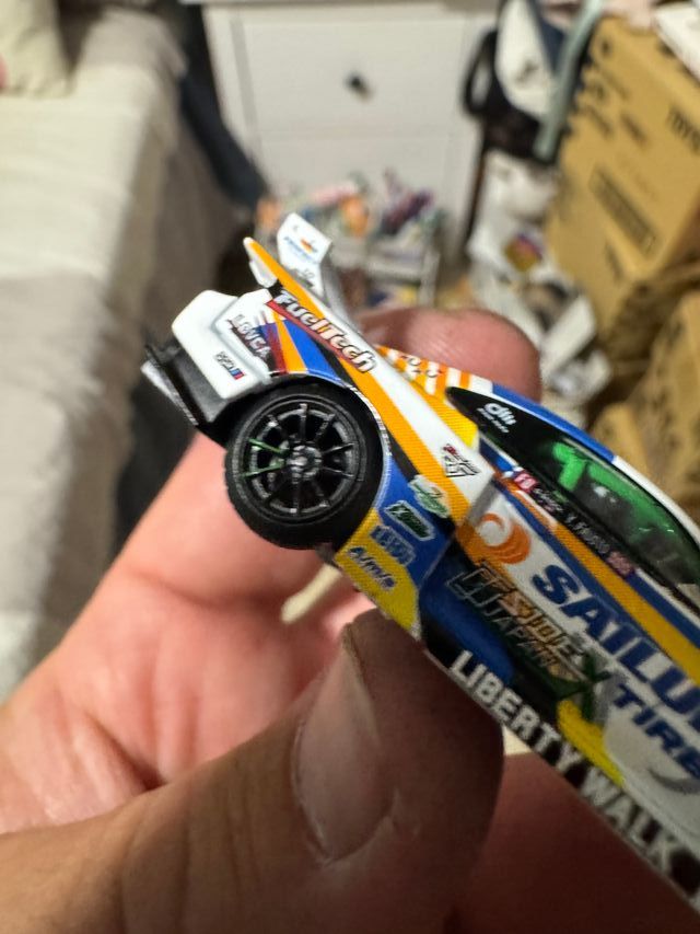 Mini GT Nissan Silvia #555