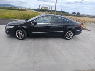 Volkswagen Passat CC 2009