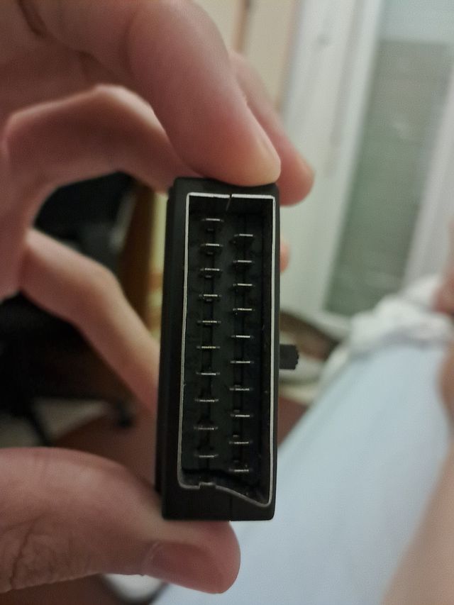 Adaptador SCART a RCA: 21 pines