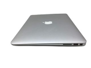 portatil apple apple macbook air core i5 1.8 13 (2017) (a1466)