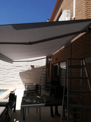 PERSIANAS Y TOLDOS COVALSUR 