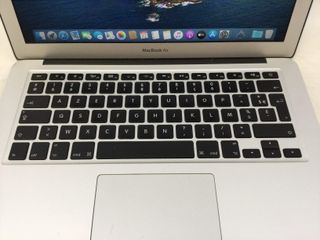portatil apple apple macbook air core i5 1.8 13 (2017) (a1466)