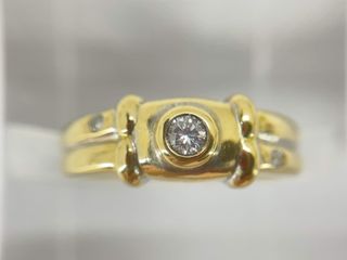 anillo oro 18k con piedra con diamante