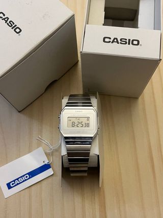 Reloj Casio Vintage plateado percintado 