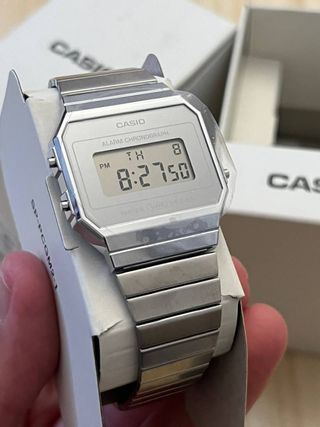 Reloj Casio Vintage plateado percintado 