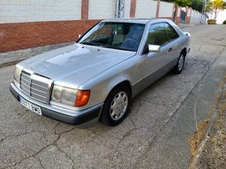 Mercedes-Benz 300 ce 24