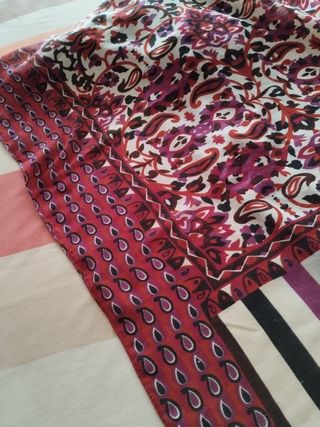 Gran fular estampado 