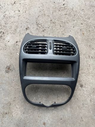 Moldura salpicadero Peugeot 206