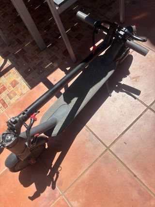 Patinete eléctrico - Batería dañada