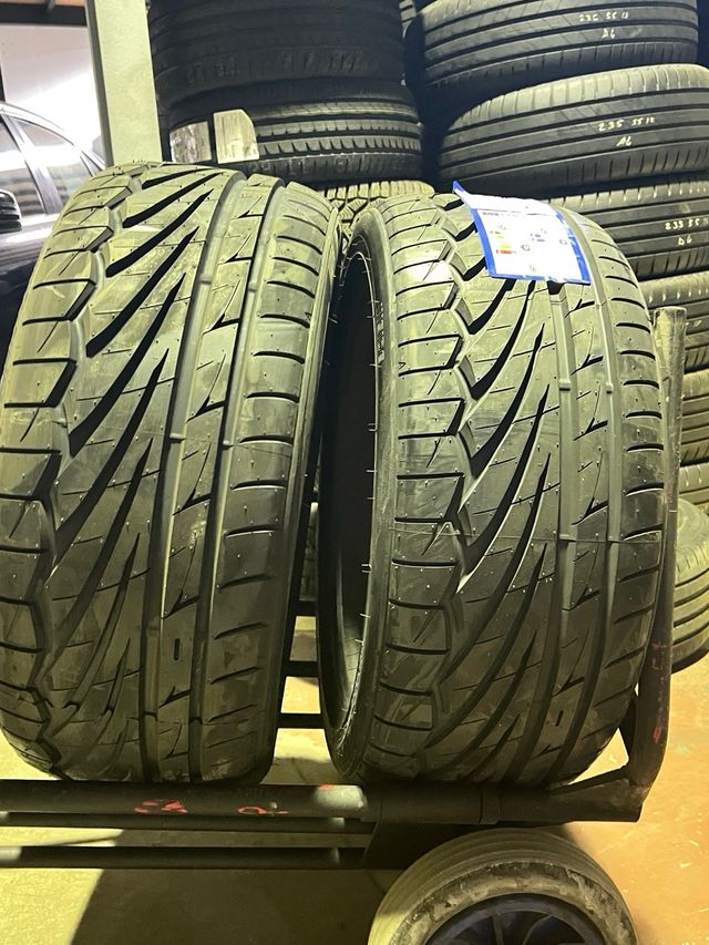 Neumáticos Toyo Proxes TR1 235/40 R18
