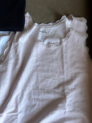 4 Camisetas interiores niña. TALLA 14