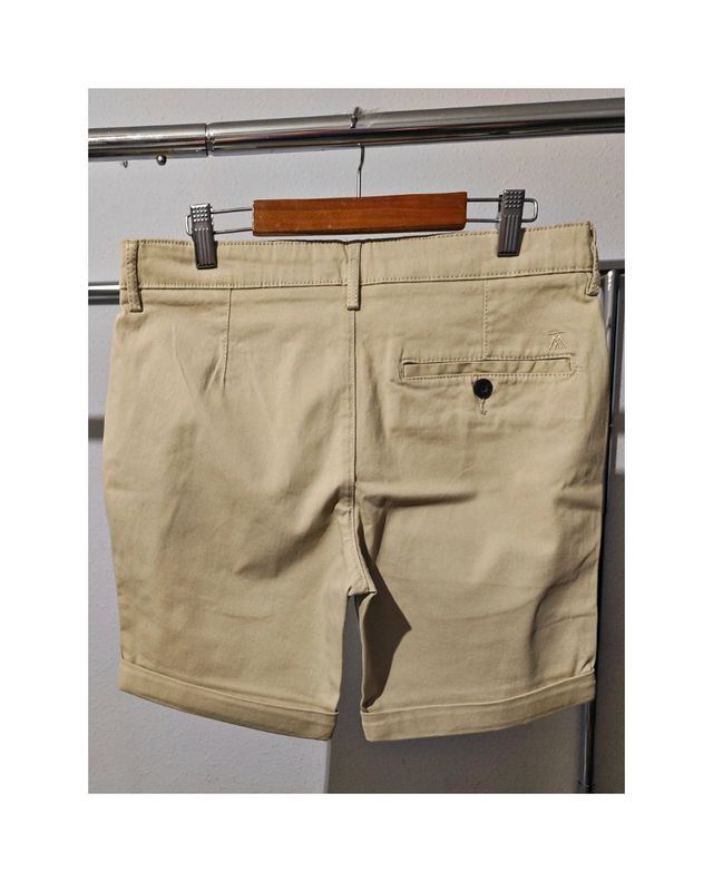 Shorts TOPMAN nuevo  beige talla S