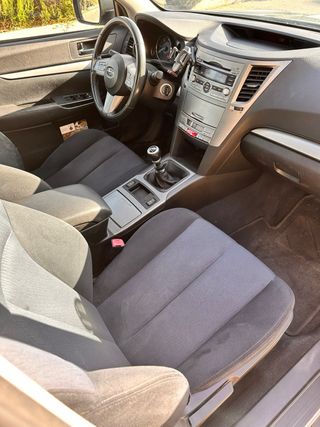 Subaru Outback 2010