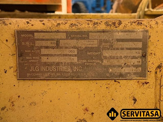 PLATAFORMA ELEVADORA JLG 40RTS