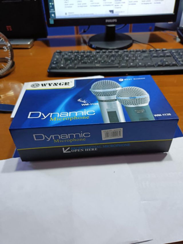 Microfono WVNGR WM-1138 Dinamico.