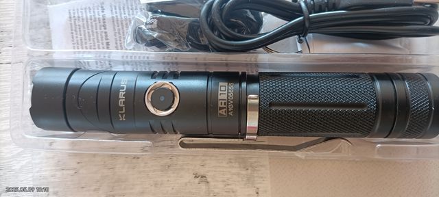 Klarus AR10 - Torcia regolabile