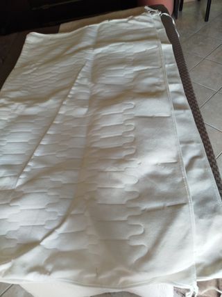 Coprirete in pile bianco