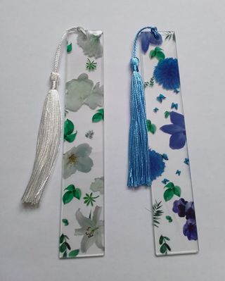 2 Marcapáginas florales