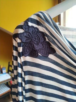 Camiseta rayas marineras azul-blanco